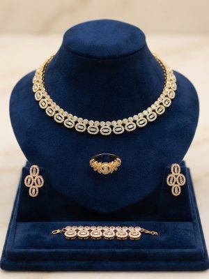 Woman Elegant Jewelry Set