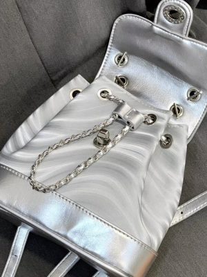 Chain Backpack Women's Water Ripple Fashion Travel Backpack Bags - Zambeel