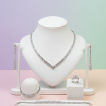 Classic V - Cut Crystal Jewelry Set - Zambeel