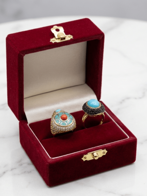 Crystal Embellished Teardrop Statement Ring - Zambeel