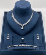 Crystal Link Jewelry Set - Zambeel