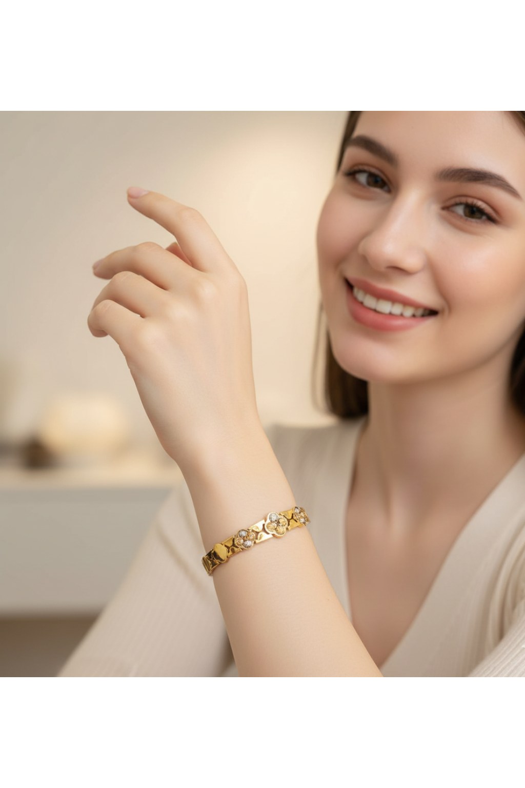 download_26 Ice Emerald Cut Bangle