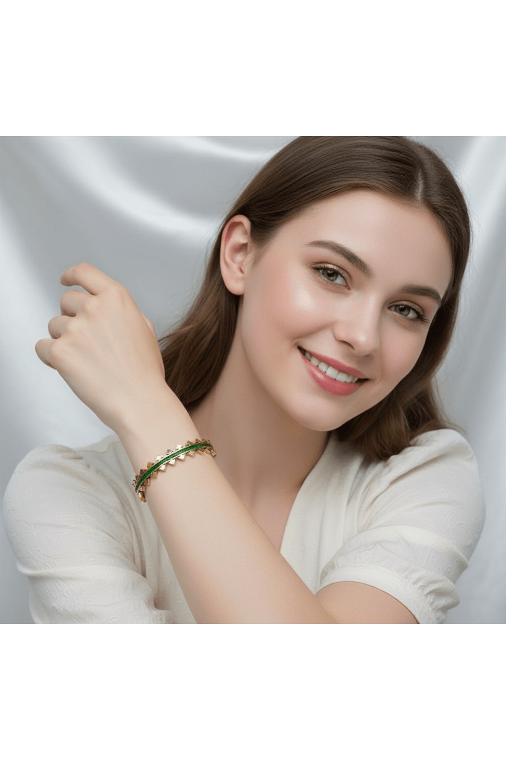 emerald-edge-spike-bangle-6175505 Emerald Edge Spike Bangle - Zambeel