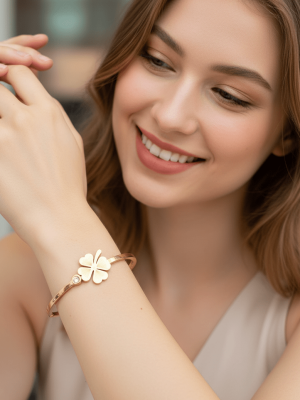 Four - Leaf Clover Charm Bangle - Zambeel