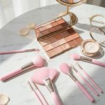 GR - Professional Pink Makeup Brush Set - Zambeel