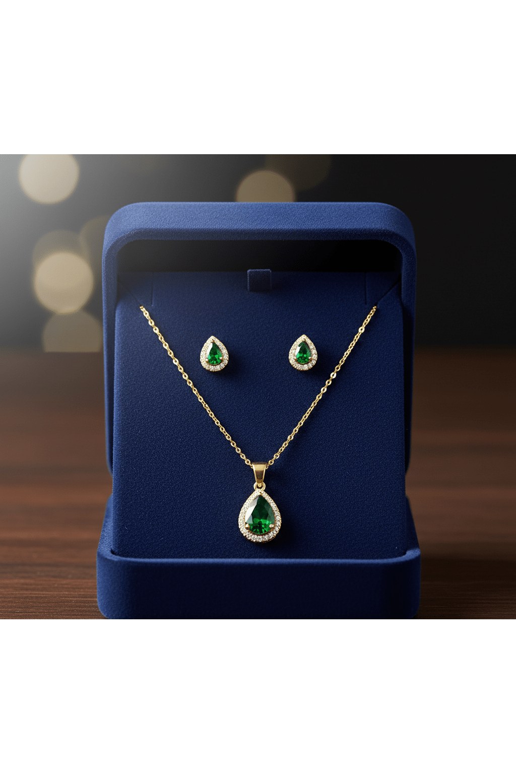 green-teardrop-cubic-zirconia-set-4430543 Green Teardrop Cubic Zirconia Set - Zambeel