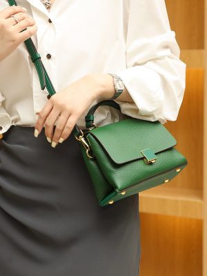 Ladies New Fashion Personality Versatile Handbag - Zambeel