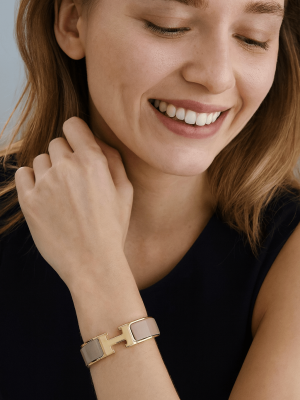 Luxury H Enamel Bracelet - Zambeel