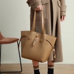 Retro Genuine Leather Portable Women's Shoulder Bag - Zambeel