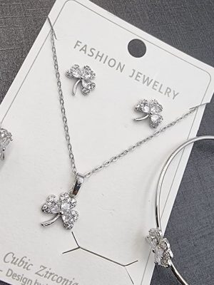 Silver Clover Crystal Jewelry Set - Zambeel