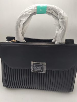 Textured Wave Flap Handbag - Zambeel