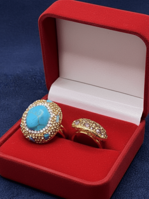 Turquoise Crystal Ring - Zambeel