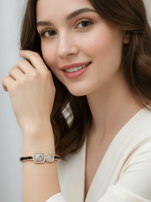 Twin Diamond Emblem Bangle - Zambeel