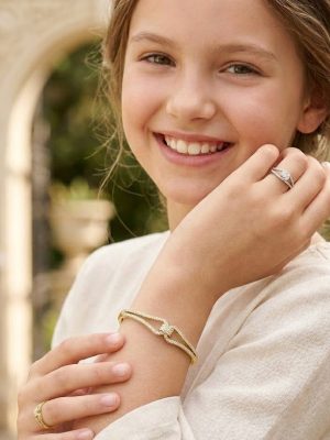 Twisted Butterfly Charm Kada Set - Zambeel